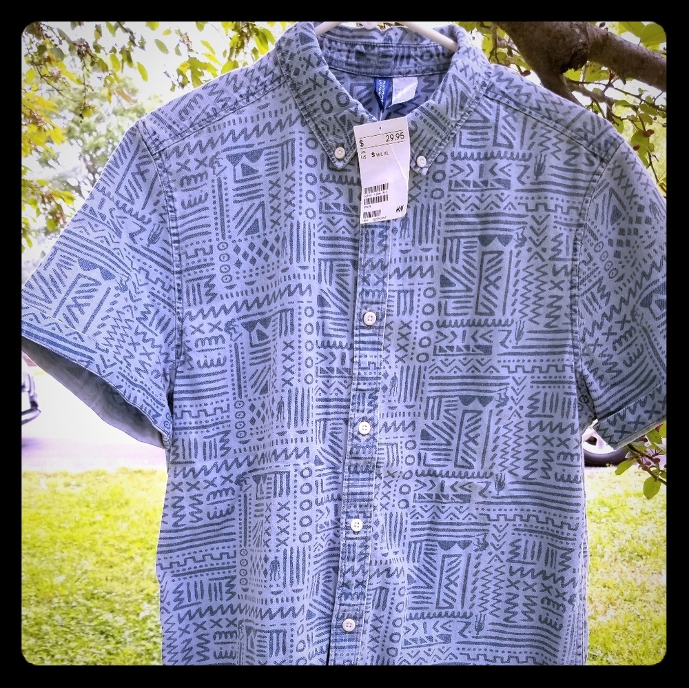 Men's Graphic Button Down Short Sleeve Shirt